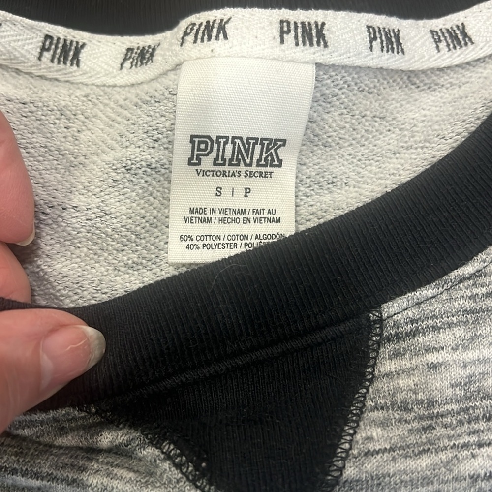 PINK Victoria's Secret Black and White Knit Top - Picture 4 of 4